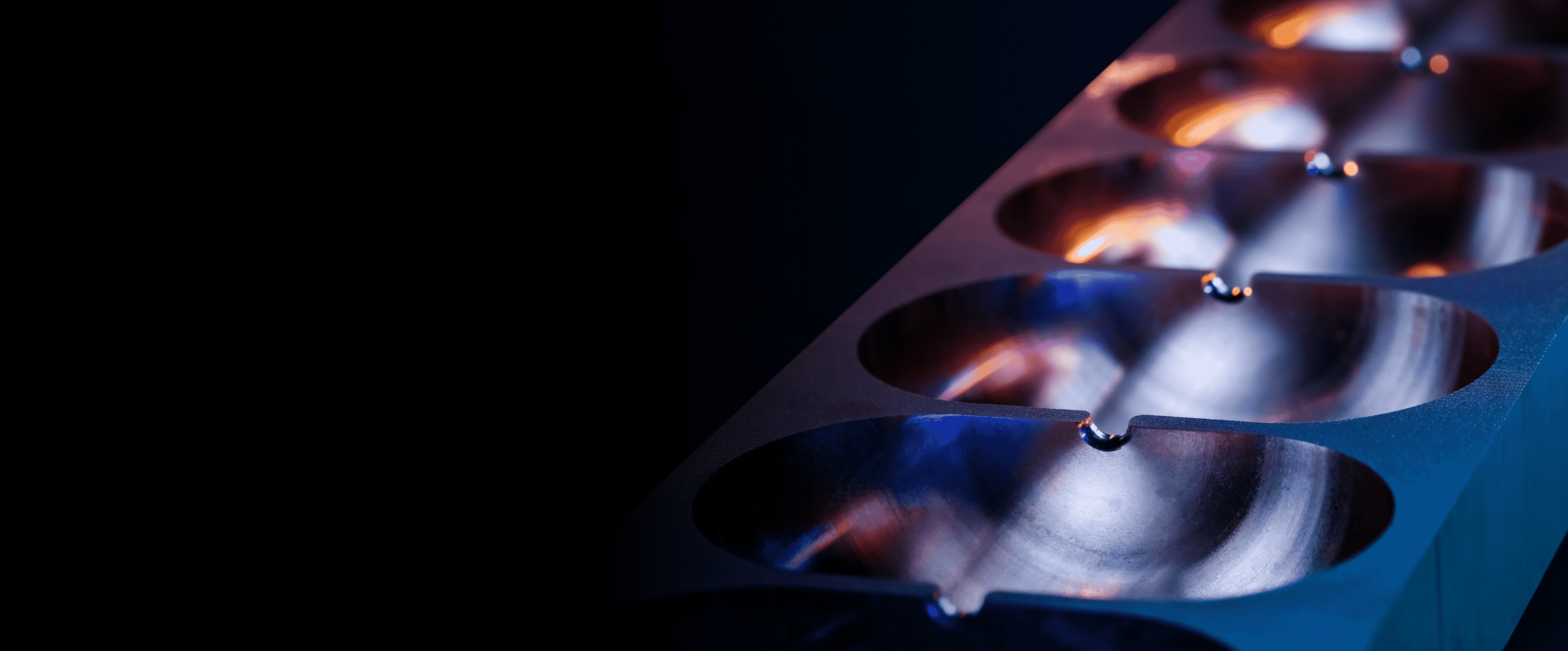 a detailed view of the accelerating tube